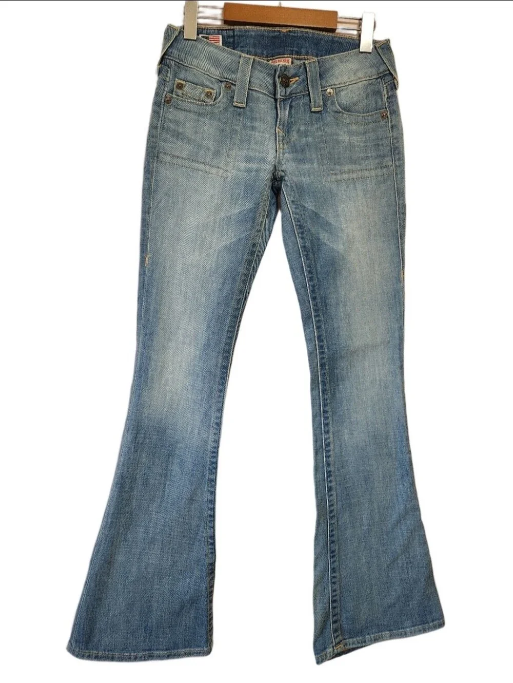True Religion Y2K Caroline Lady Godiva Patch Low Rise Flare Jeans 26 Premium! - Picture 3 of 11